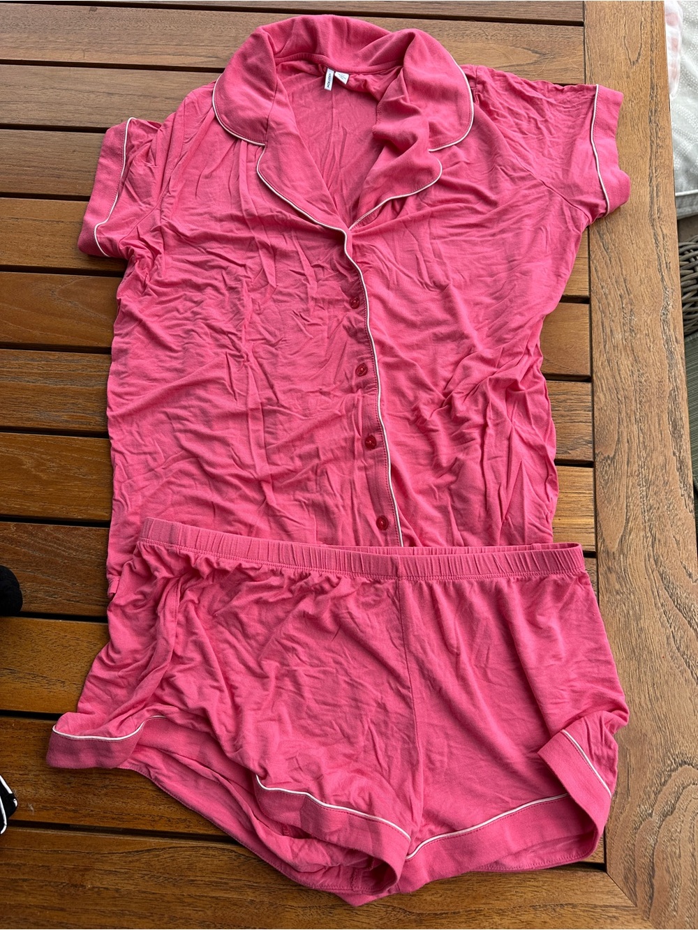 Women's Short Sleeve Pajama Set in Pink with Contrast Trim